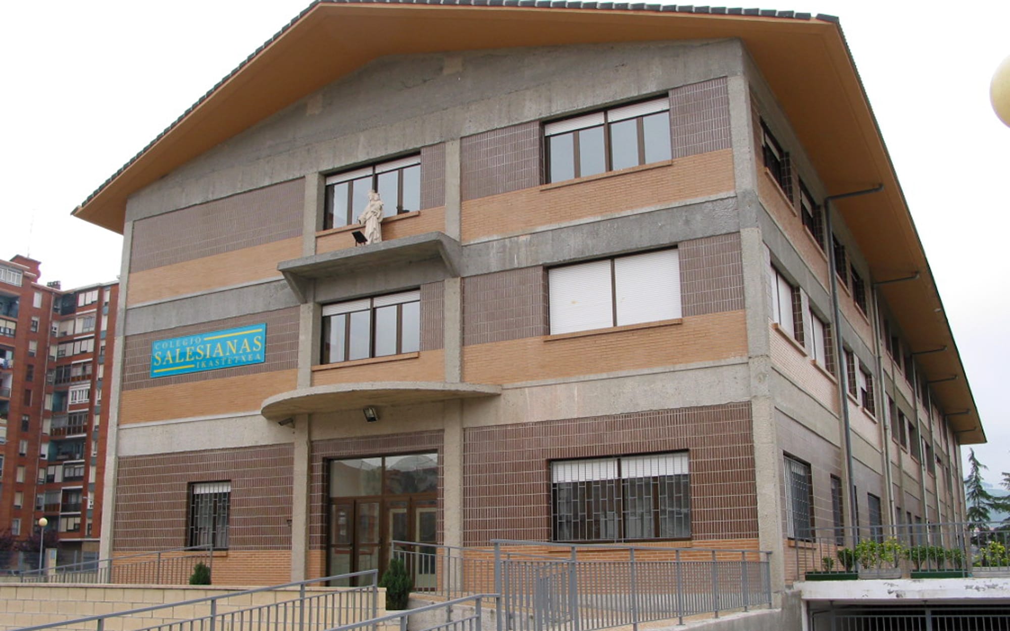 Nuestra Señora de Begoña Salesianas Kristau Eskola Nuestra Señora de Begoña Salesianas Kristau Eskola
